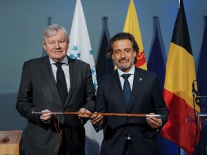 Cérémonie de passation de la présidence de la Conférence des assemblées législatives des régions d’Europe (CALRE)