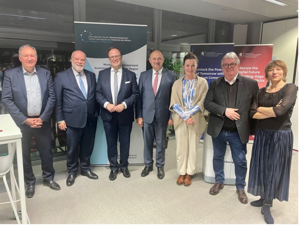 MM. Marc Gross, Pierre-Frédéric Nyst, Willy Borsus, Mme Florence Jacquey, M. Philippe Fischer et Mme Romy Strassenburg (de gauche à droite)